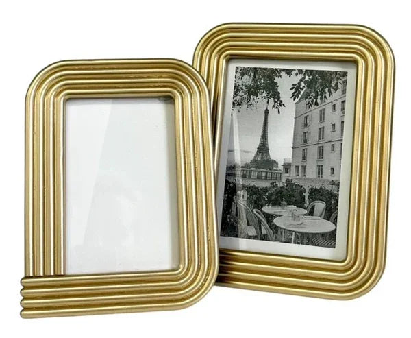 Gold Ridged Art Deco Frame 4x6