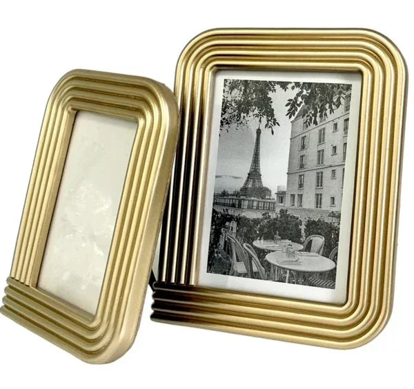 Gold Ridged Art Deco Frame 4x6