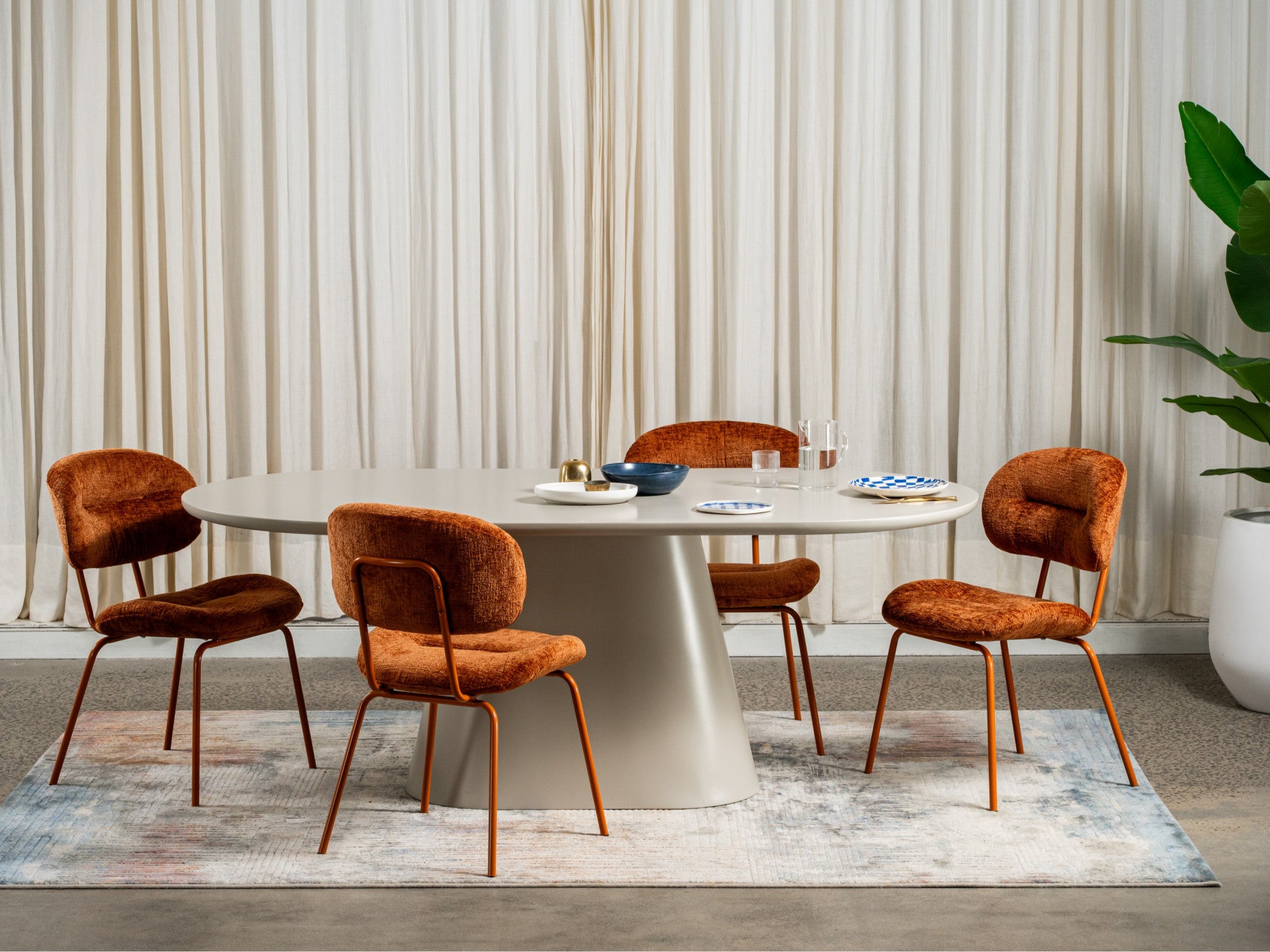 Valencia Dining Table Putty