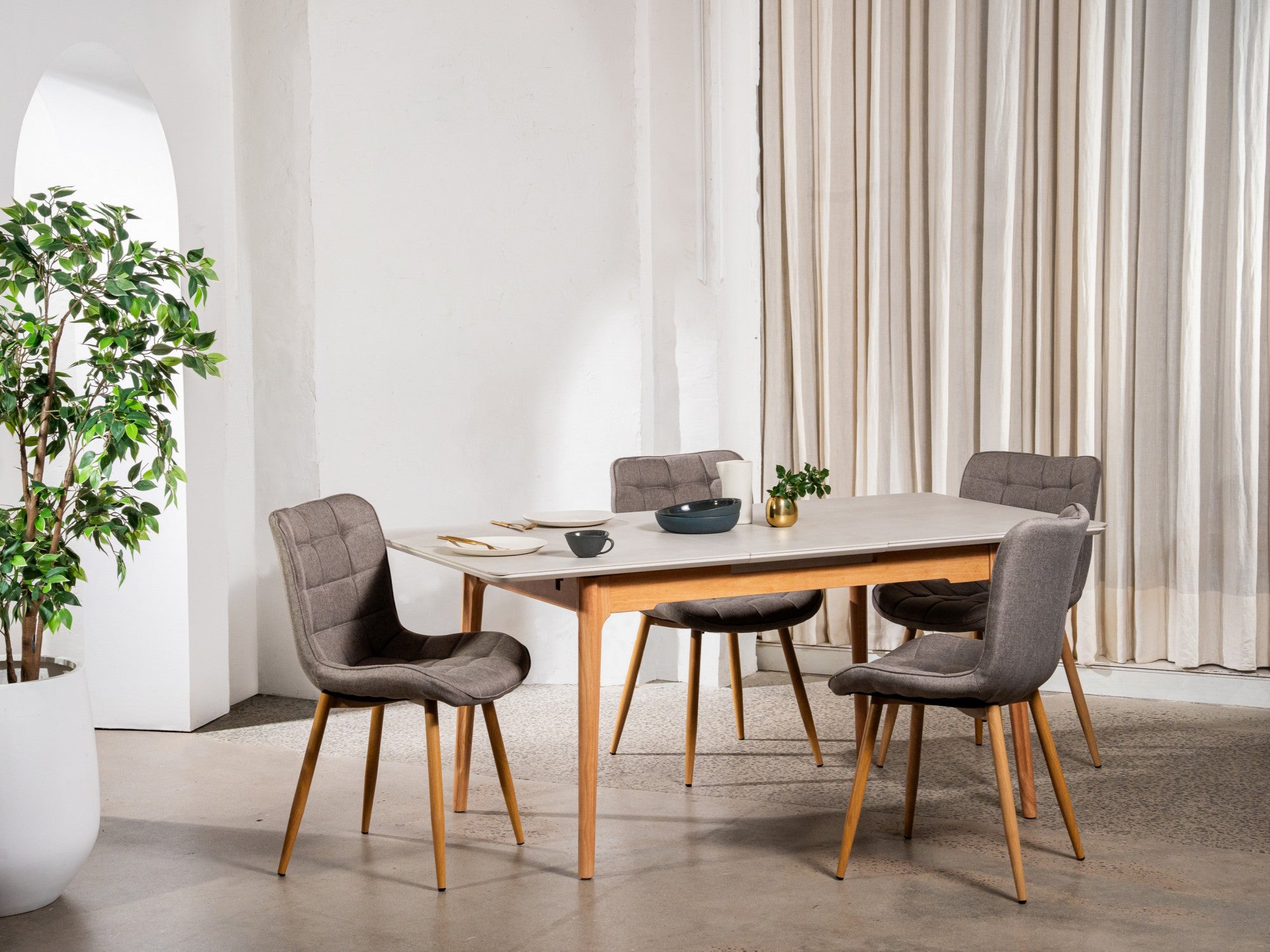 Norway Extension Dining Table – Light Grey Ceramic | Natural Timber Frame