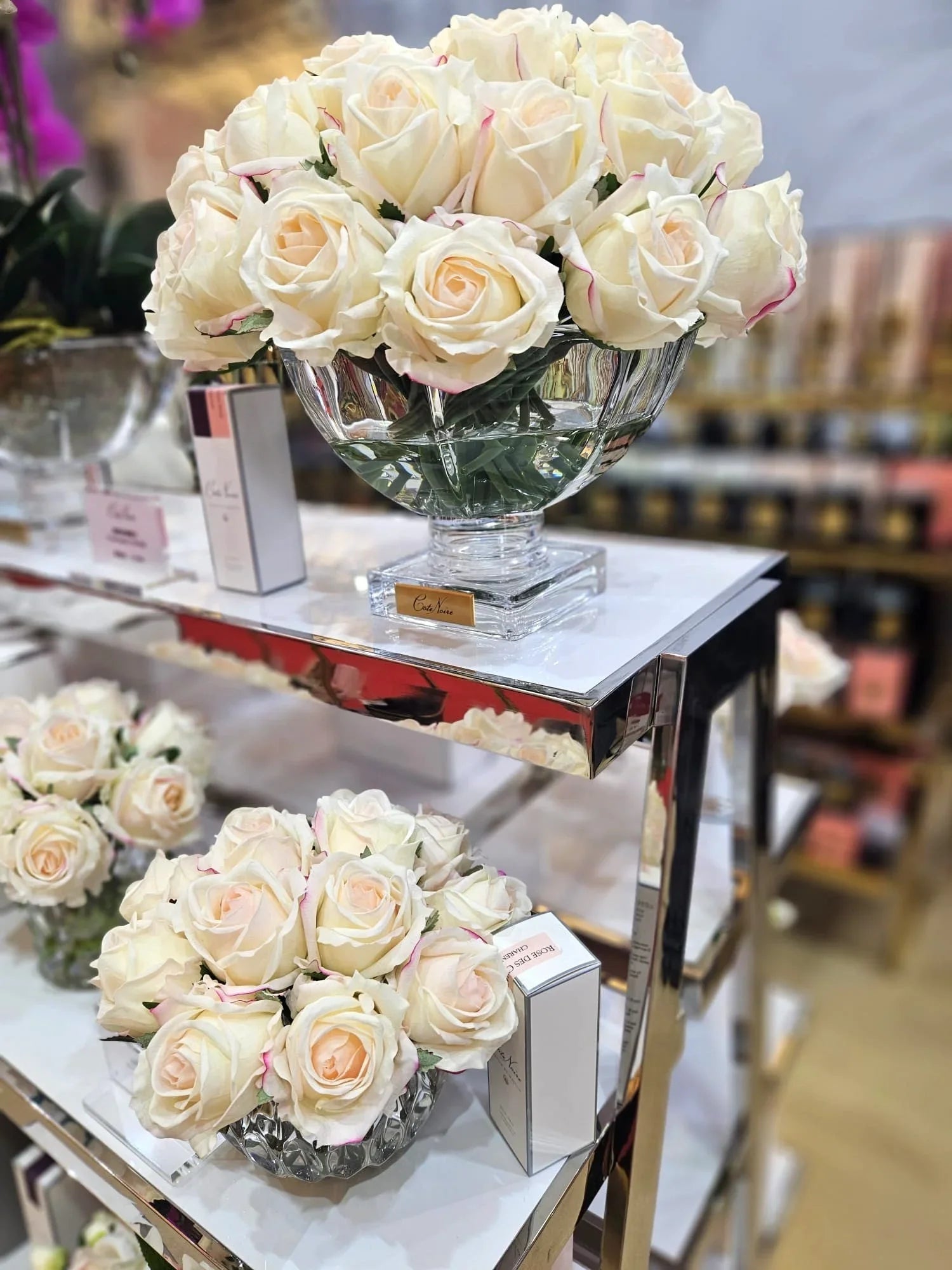 Cote Noire-Luxury Centrepiece - 37 Rose Buds in Blush & Gold badge