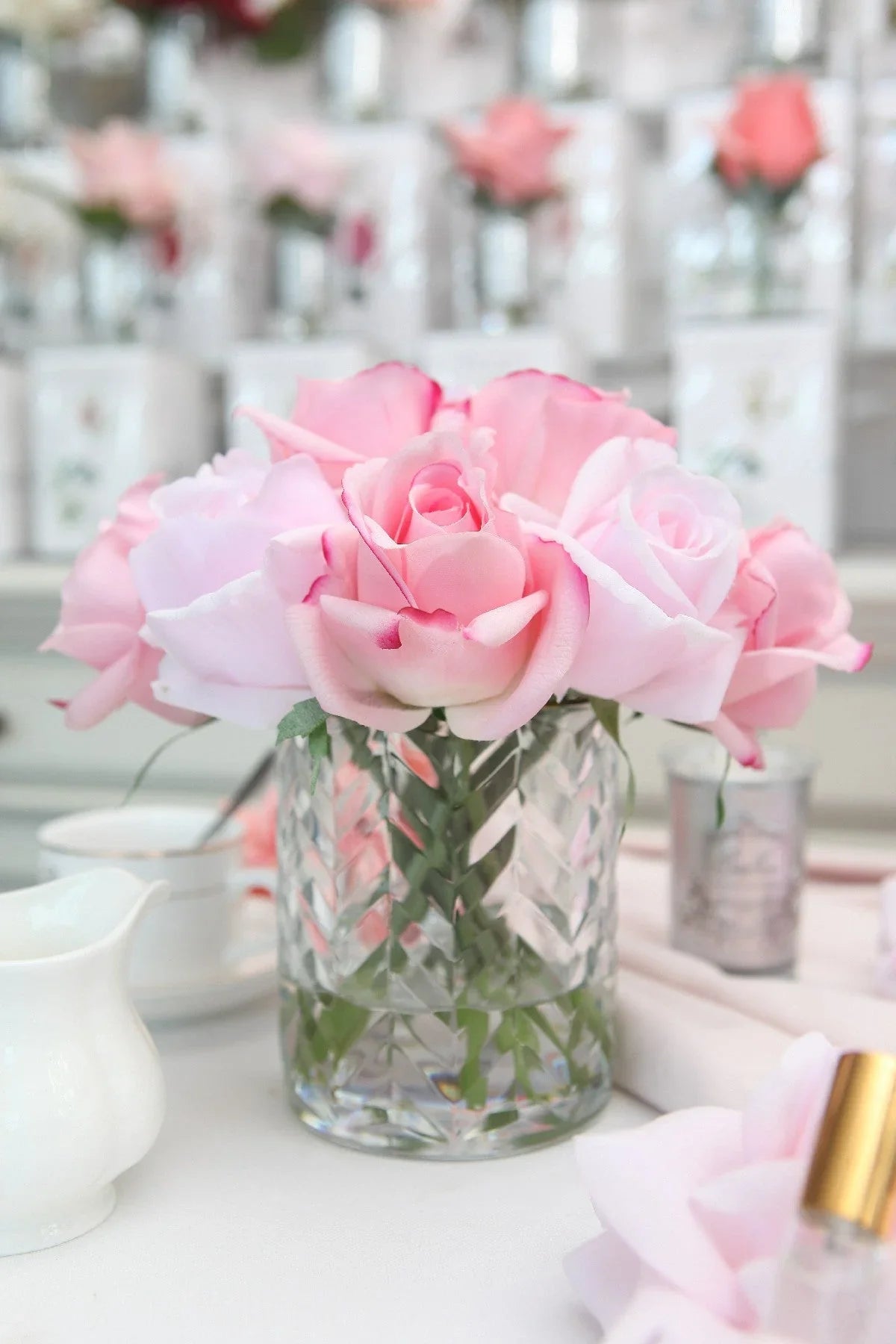 Cote Noire - Herringbone Flower - Mixed Rose Buds - Clear