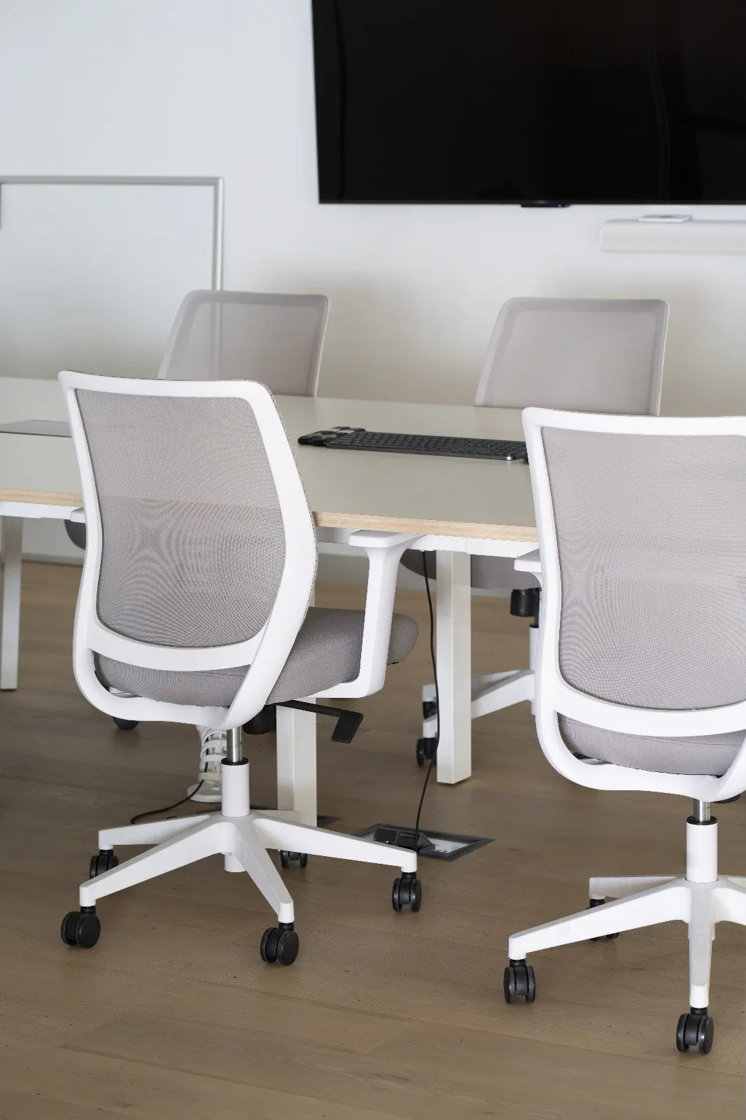 Artiss Office Mesh Chair Grey & white (Melbourne Only)