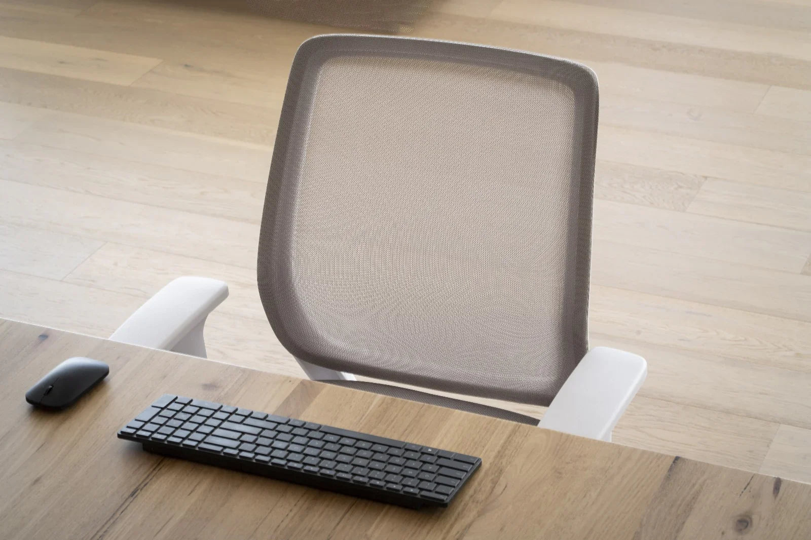 Artiss Office Mesh Chair Grey & white (Melbourne Only)
