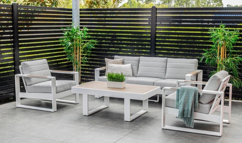 Maderia Outdoor 4pc Lounge Set-White