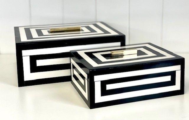 FC Black & White Resin Box Gold Handle Large 26x21x10cm - Furniture Castle