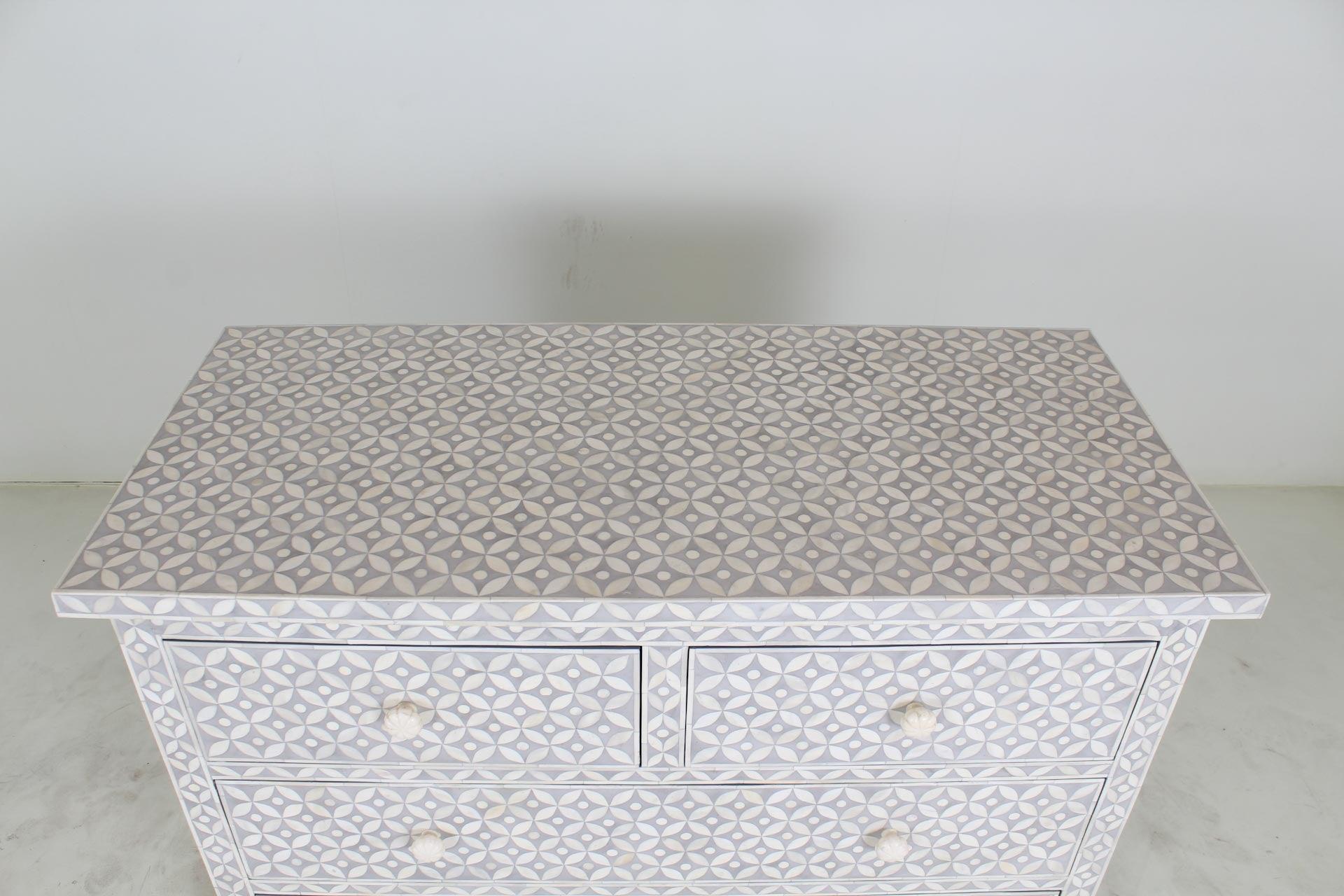 Santiago 4Dr Geo Chest - Grey - Furniture Castle