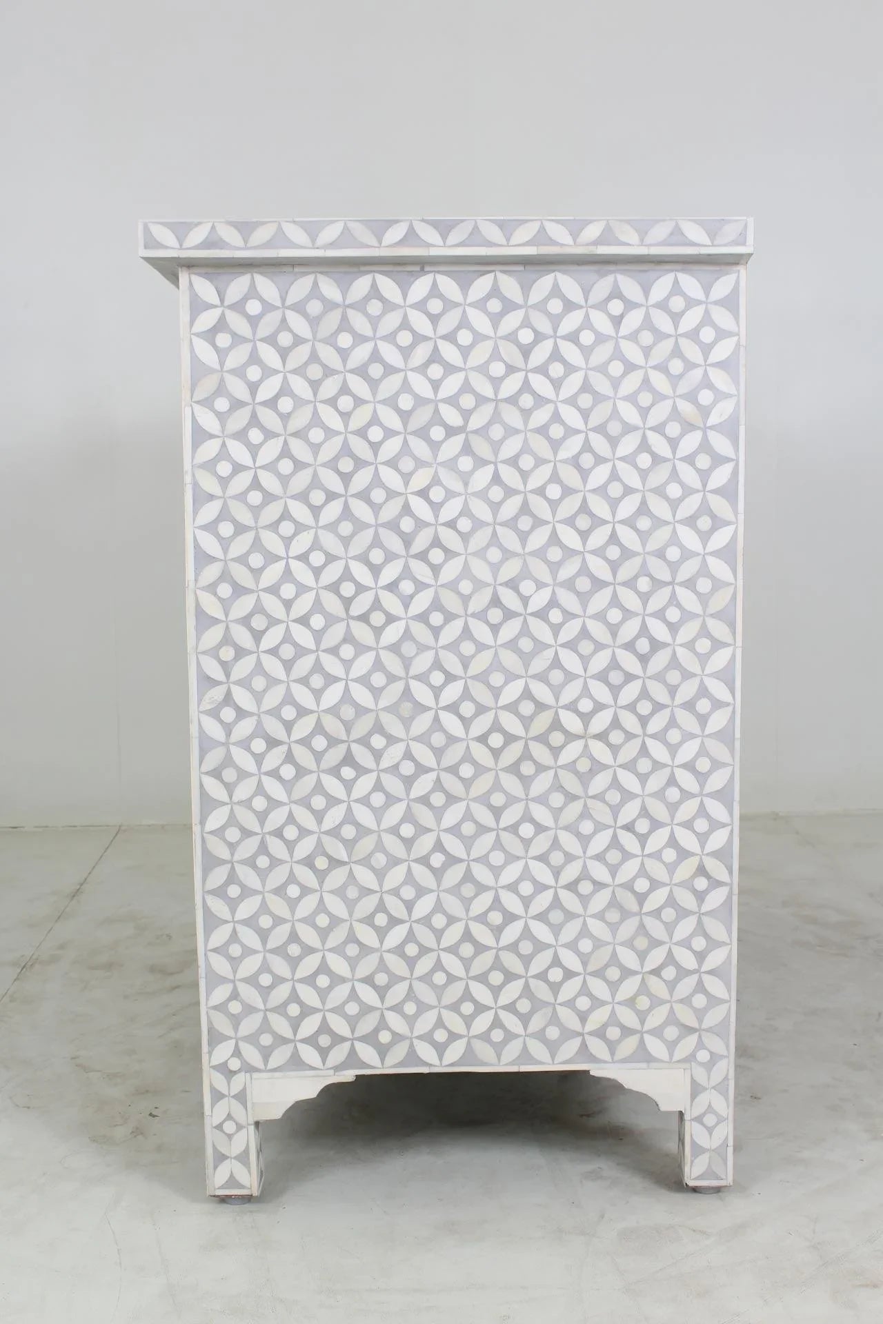 Santiago 4Dr Geo Chest - Grey - Furniture Castle
