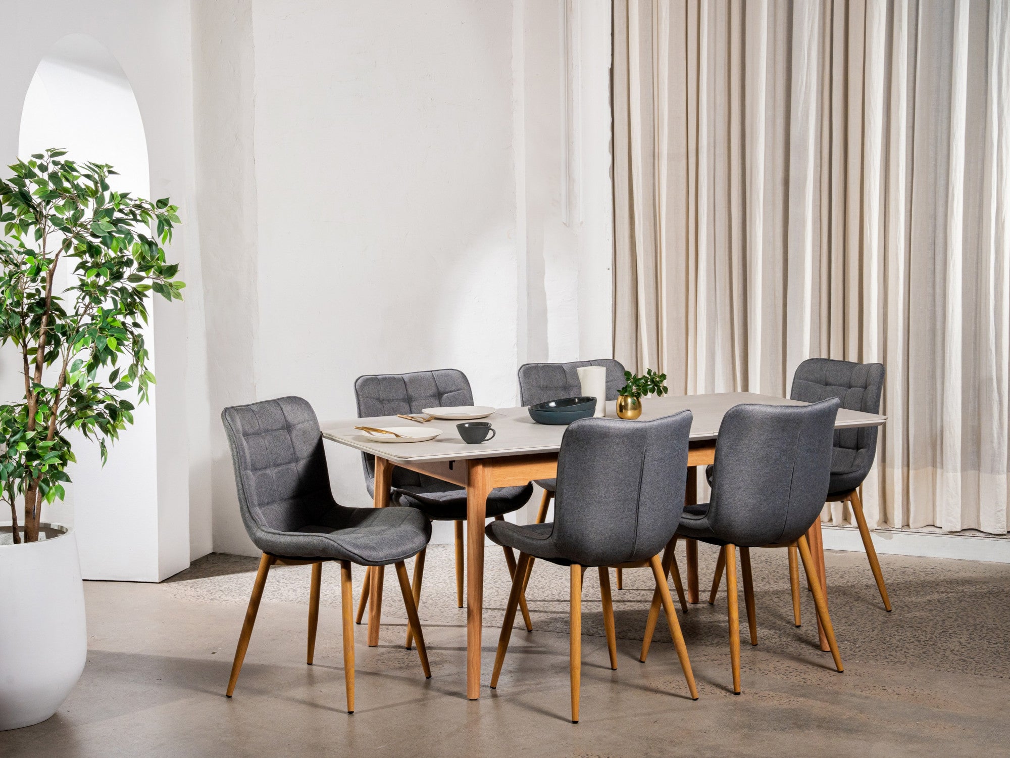 Norway Extension Dining Table – Light Grey Ceramic | Natural Timber Frame