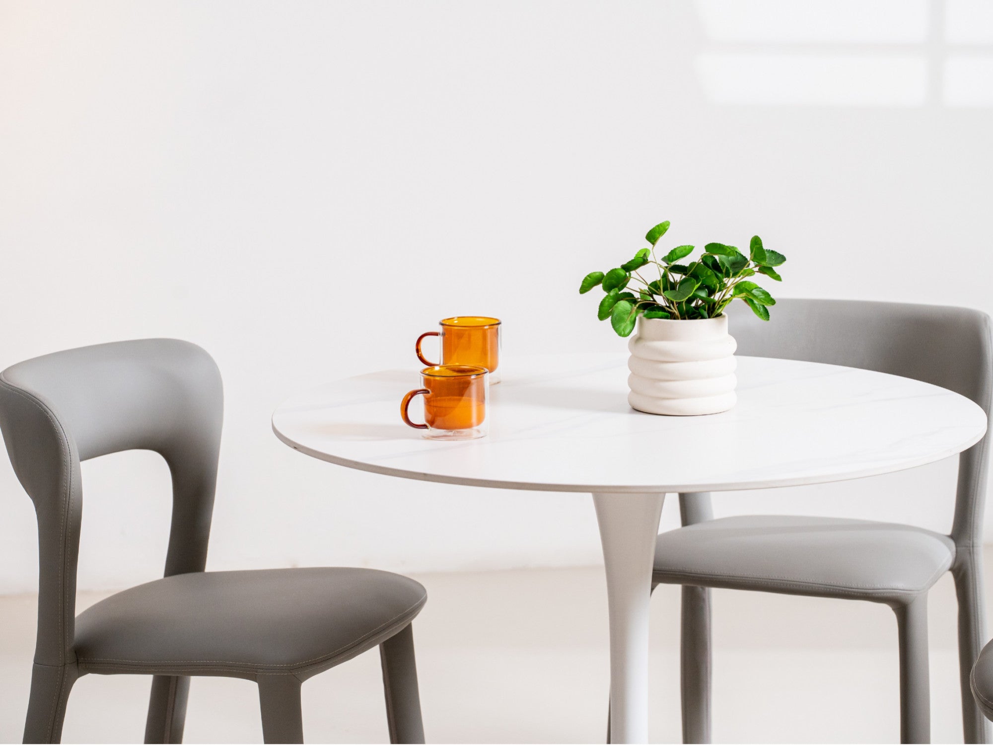 Scandi Medium Dining Table – Snow White Marble Effect | White Frame