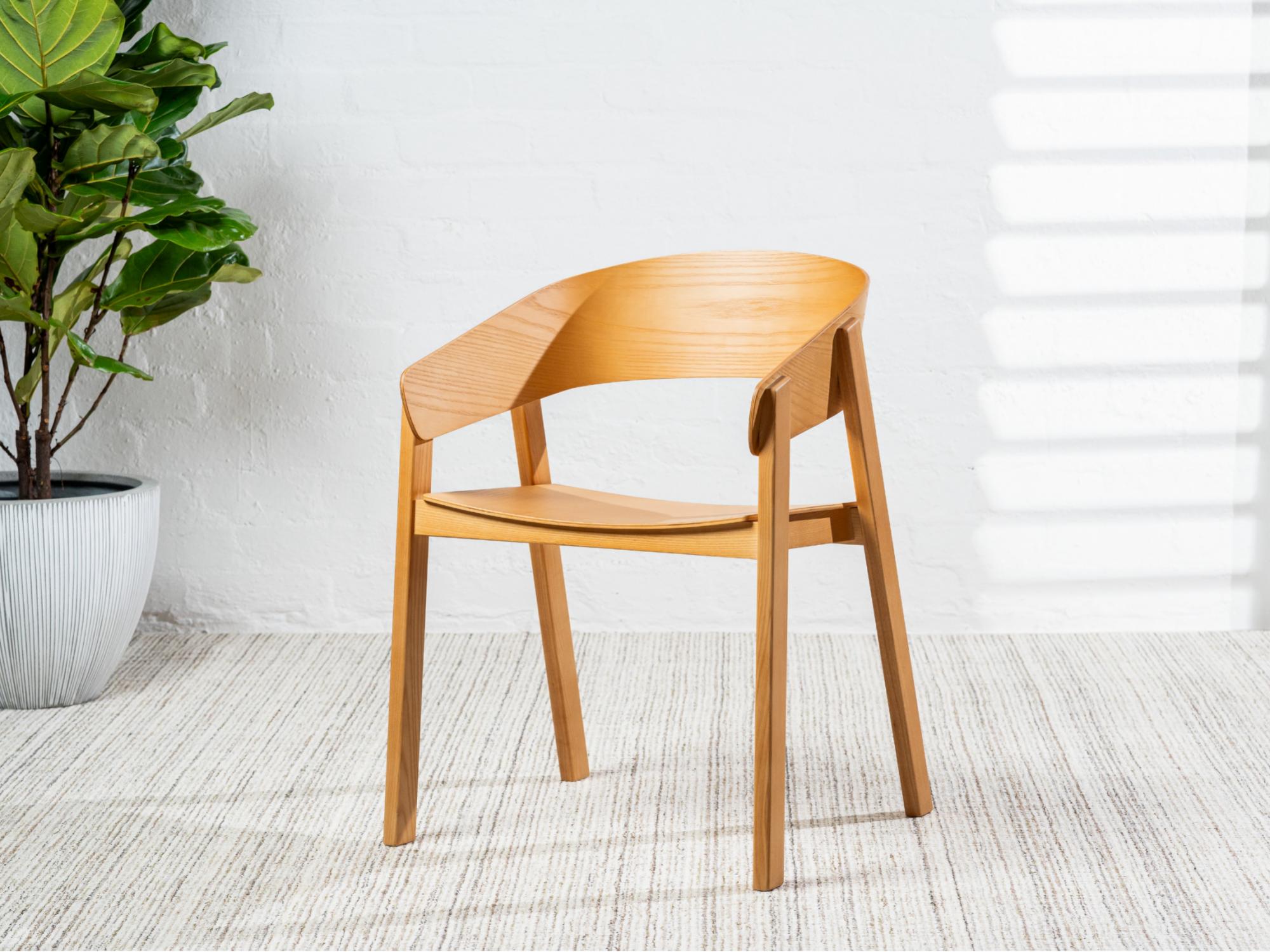 Hendriks Dining Chair – Ash | Plywood, Ash Veneer & Solid Ash (Set of 2)