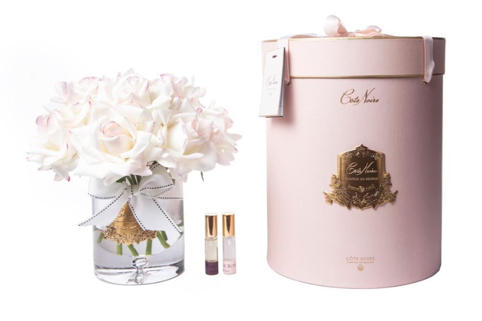 Cote Noire Luxury Grand Bouquet - Pink Plush - Gold Badge - LTW02