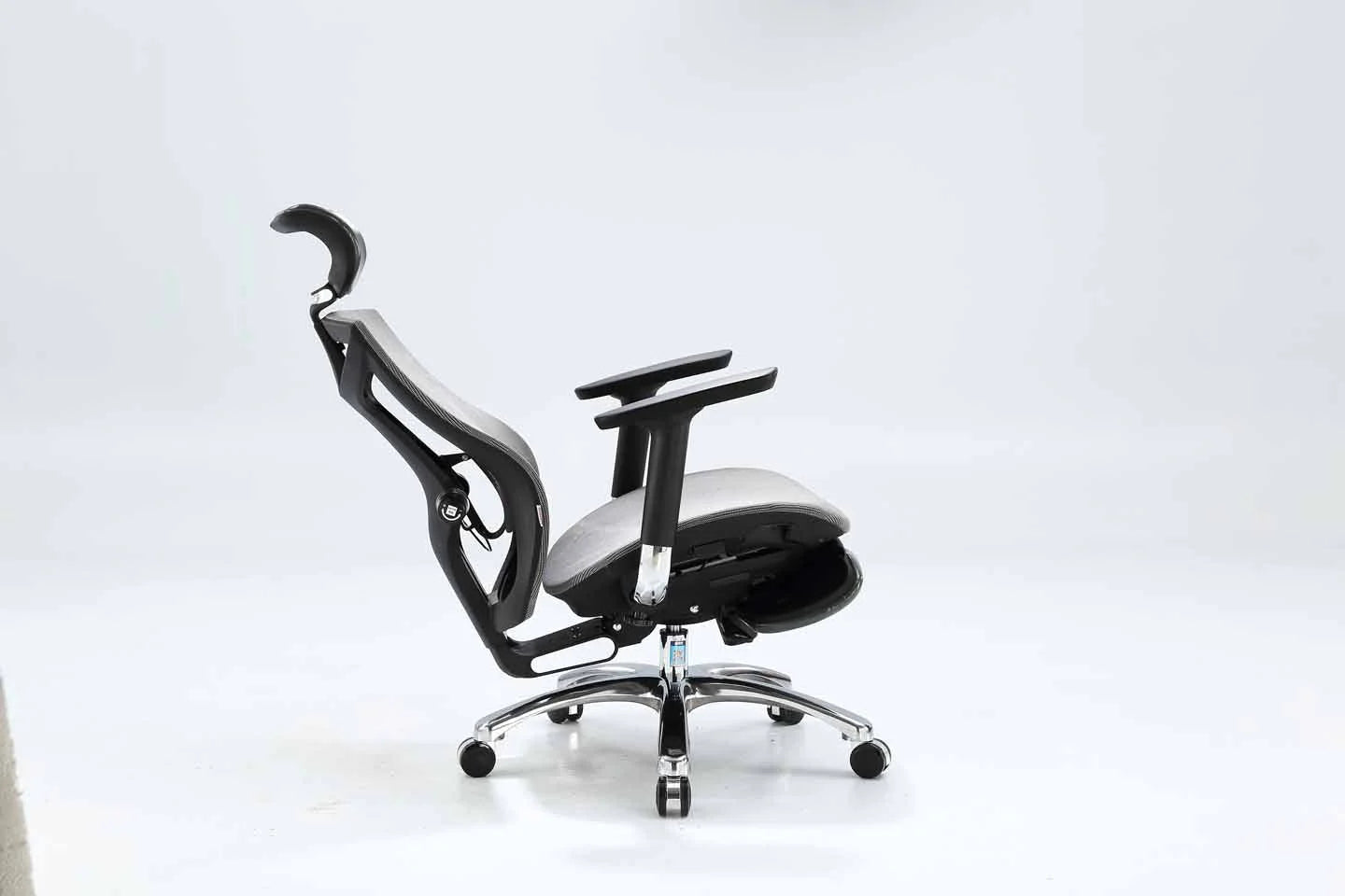 Sihoo V1 Ergonomic Office Chair/Grey with Leg rest